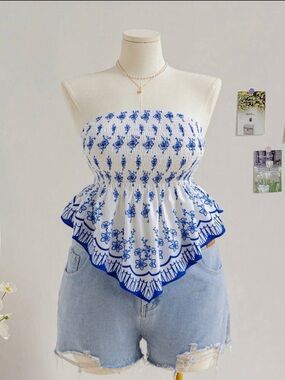 SHEIN White Strapless Smocked Handkerchief-Hem Top with Blue Floral Print